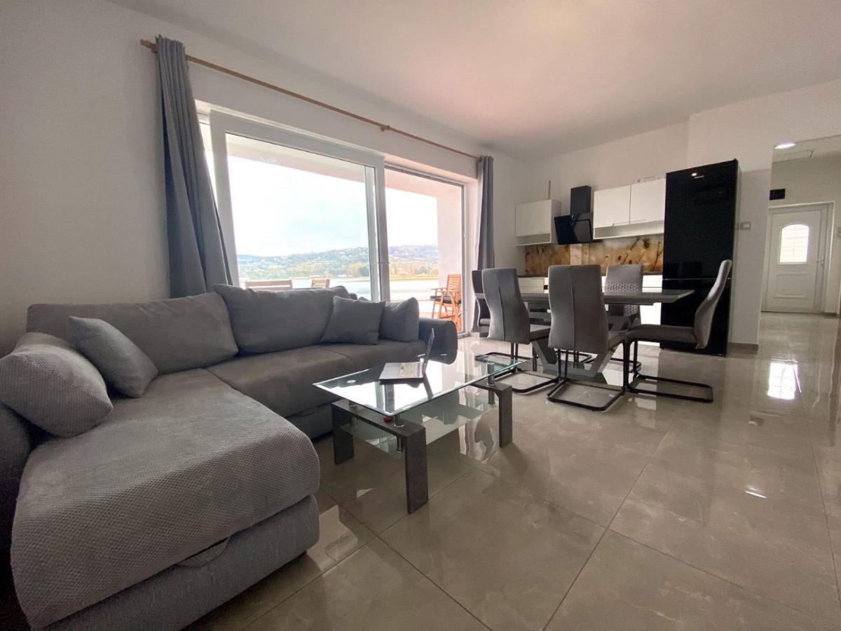 Villa Olga - Uniqe House With Private Beach Ancarano Esterno foto