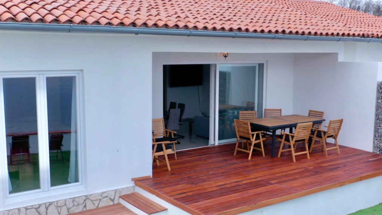 Villa Olga - Uniqe House With Private Beach Ancarano Esterno foto
